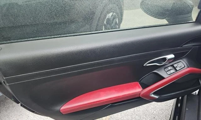 2019 Porsche 718 Boxster - Image 16 of 20