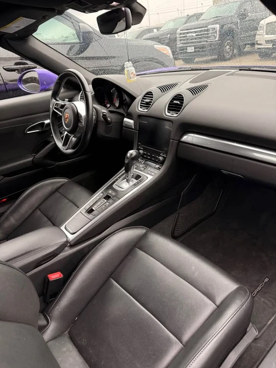 2019 Porsche 718 Boxster - Image 7 of 8