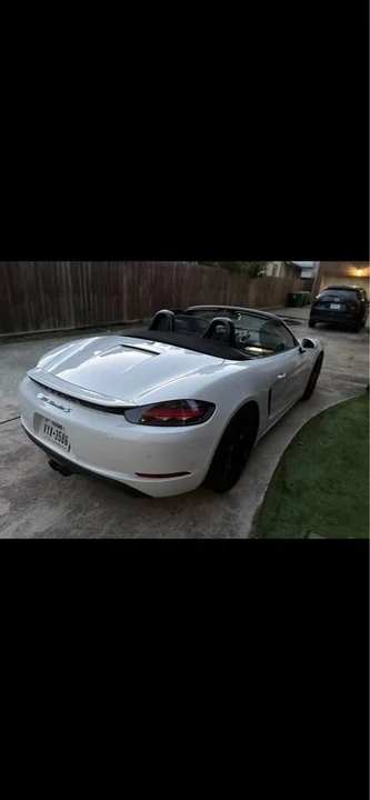 2019 Porsche 718 Boxster S - Image 2 of 7
