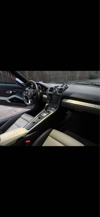 2019 Porsche 718 Boxster S - Image 4 of 7