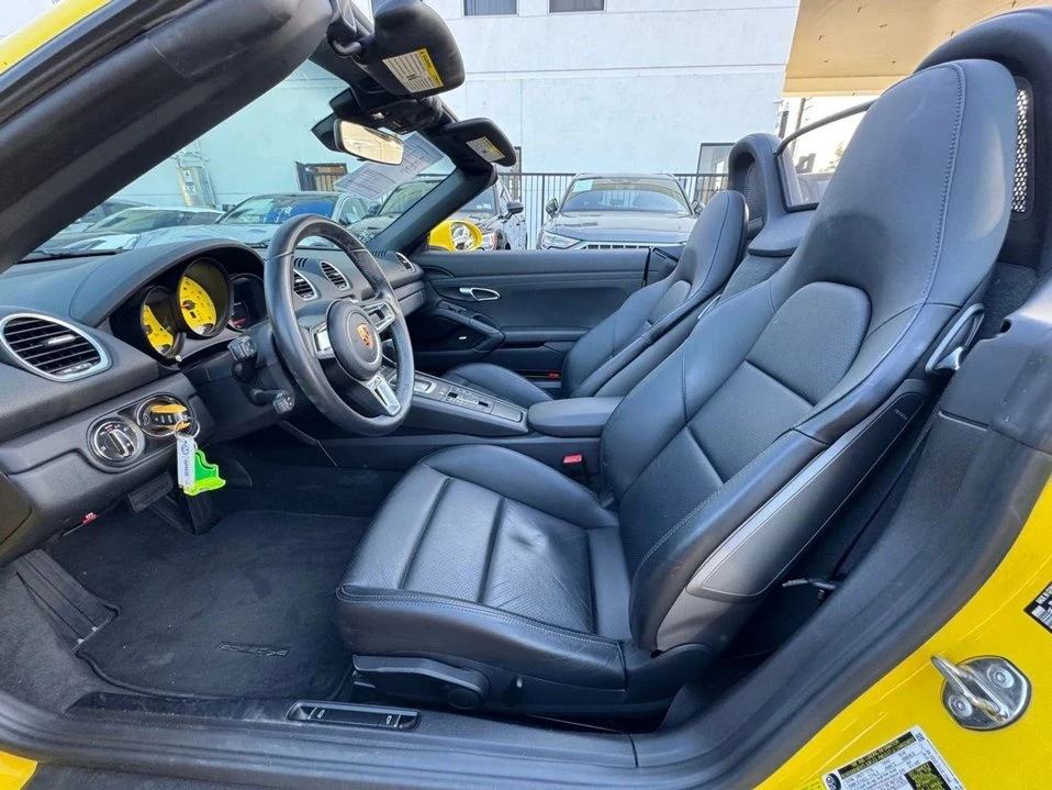 2019 Porsche 718 Boxster - Image 17 of 17