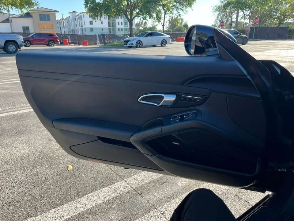 2019 Porsche 718 Boxster - Image 16 of 20
