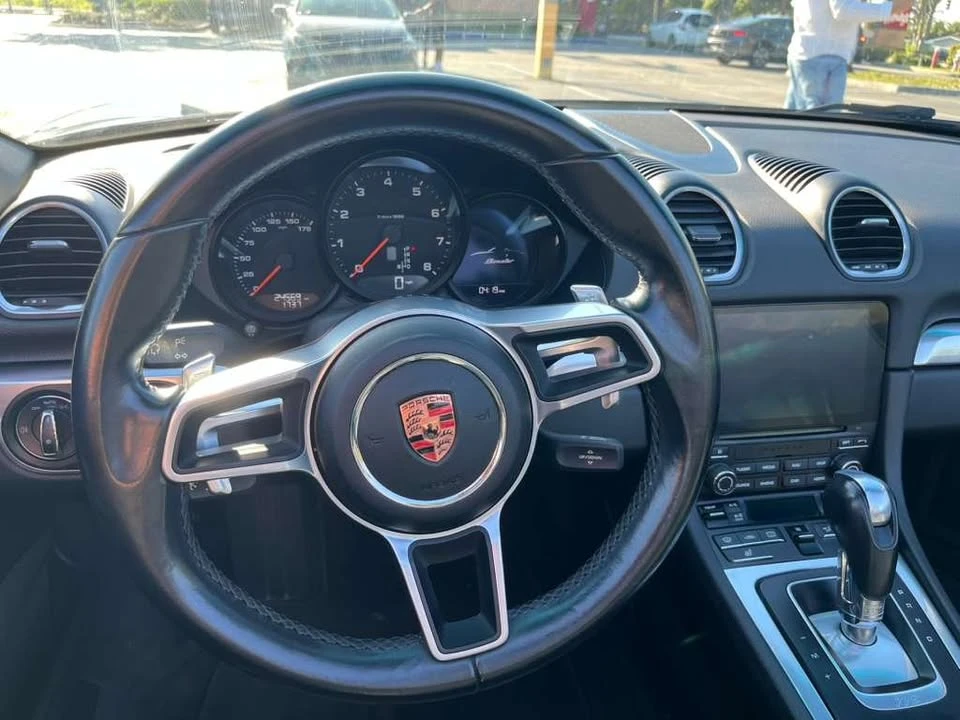 2019 Porsche 718 Boxster - Image 12 of 20