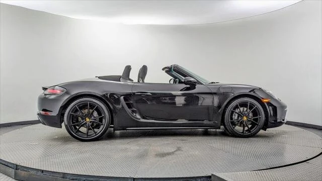 2019 Porsche 718 Boxster - Image 9 of 19