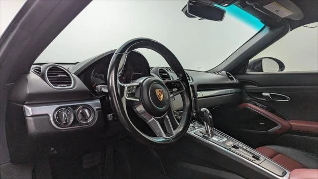 2019 Porsche 718 Boxster - Image 17 of 19