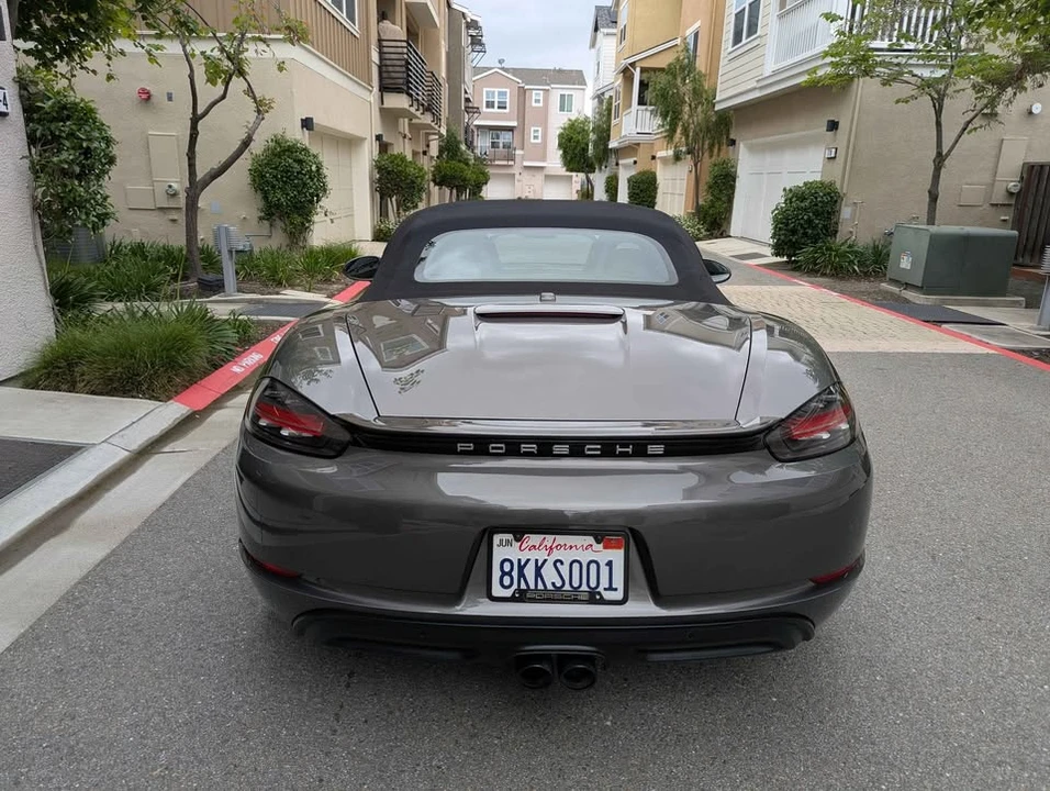 2019 Porsche 718 Boxster - Image 8 of 19
