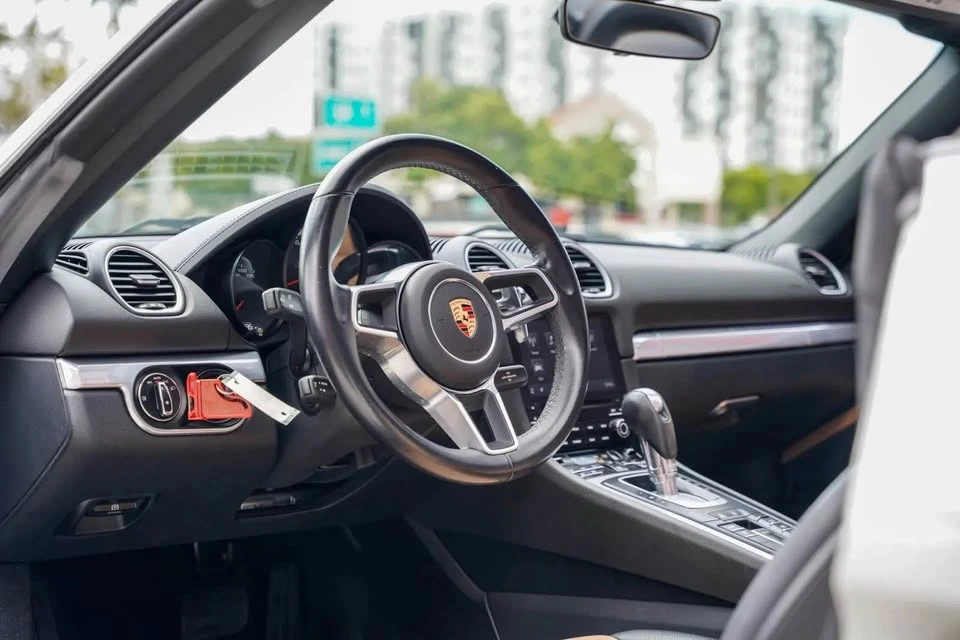 2019 Porsche 718 Boxster - Image 4 of 15