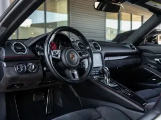 2019 Porsche 718 Boxster GTS - Image 4 of 4