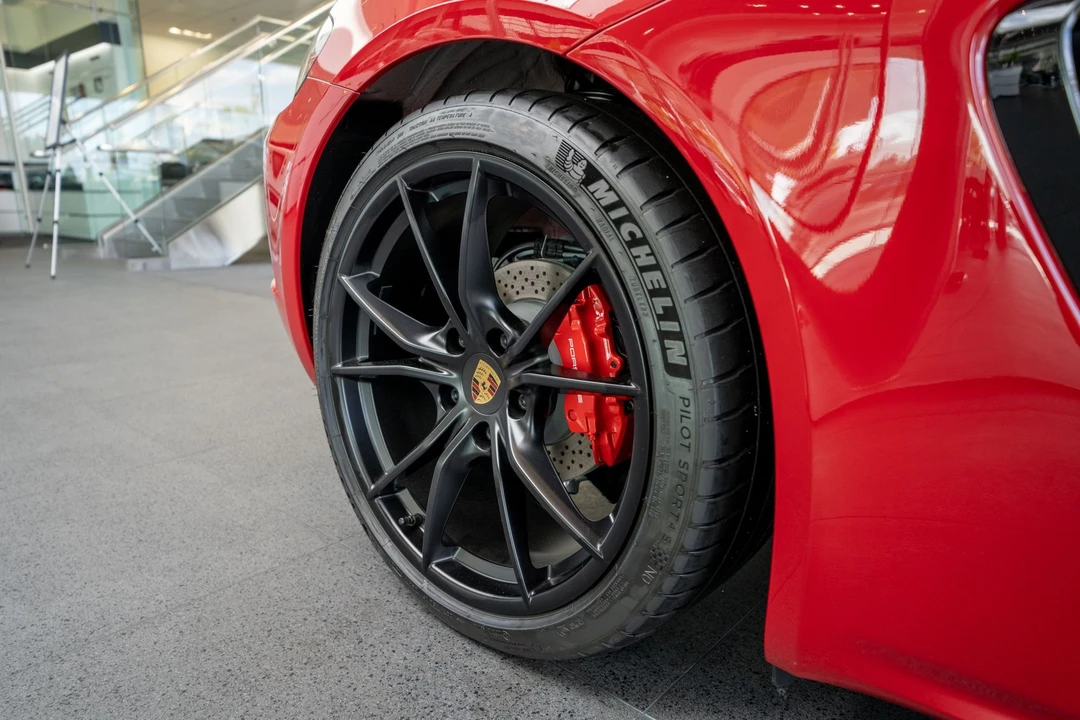 2019 Porsche 718 Boxster GTS - Image 3 of 19