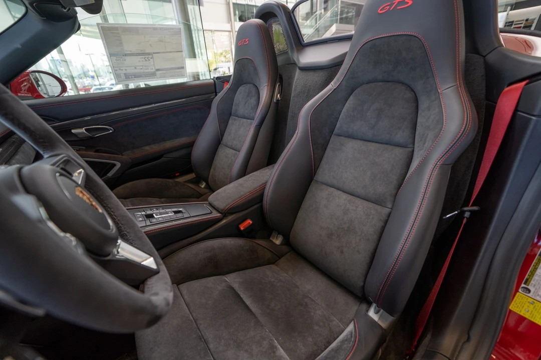 2019 Porsche 718 Boxster GTS - Image 9 of 19