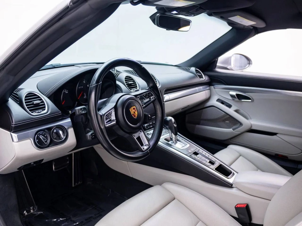 2019 Porsche 718 Boxster GTS - Image 4 of 5