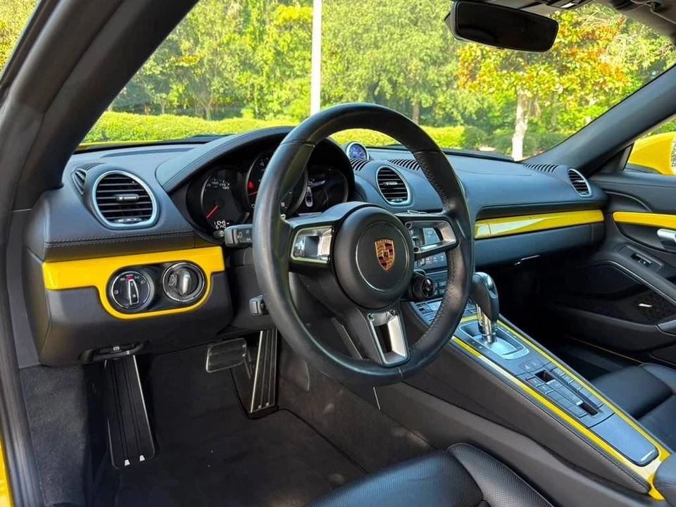 2019 Porsche 718 Boxster GTS - Image 4 of 5
