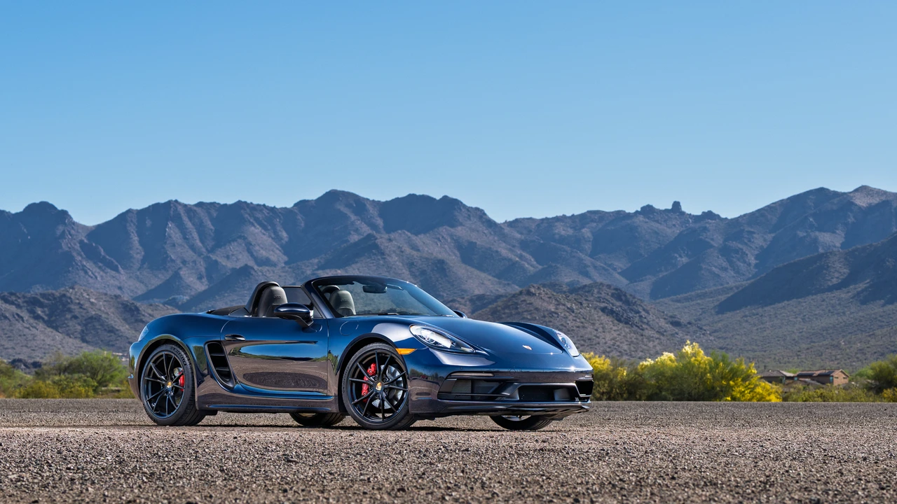 2019 Porsche 718 Boxster GTS - Image 2 of 31