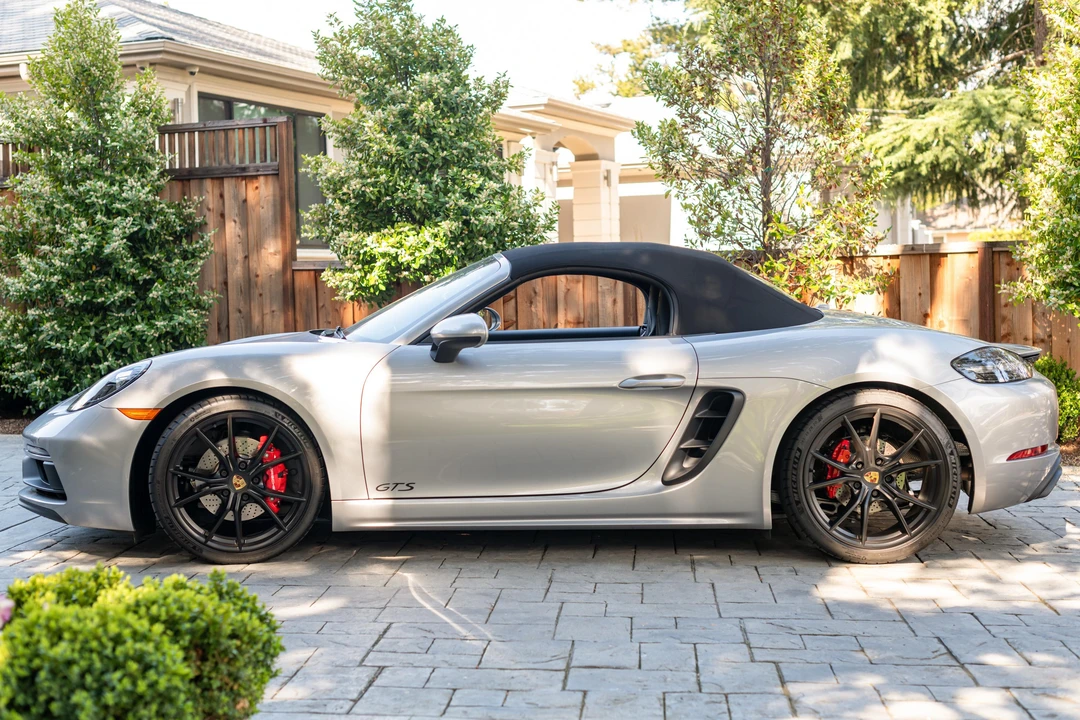 2019 Porsche 718 Boxster GTS - Image 11 of 31