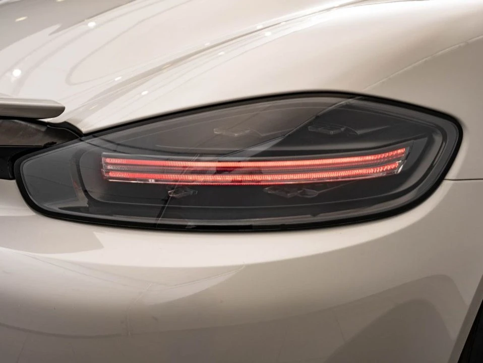 2019 Porsche 718 Boxster - Image 14 of 20