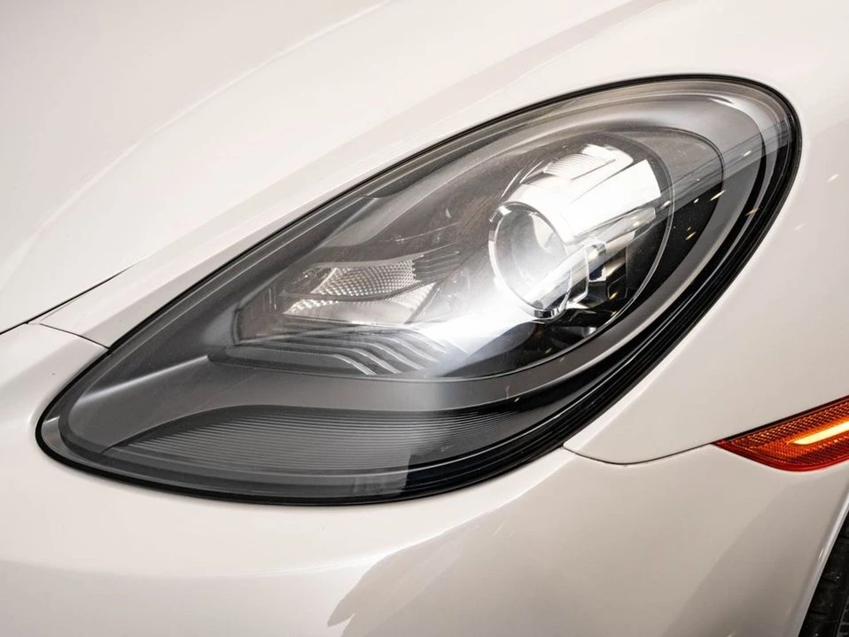 2019 Porsche 718 Boxster - Image 11 of 20