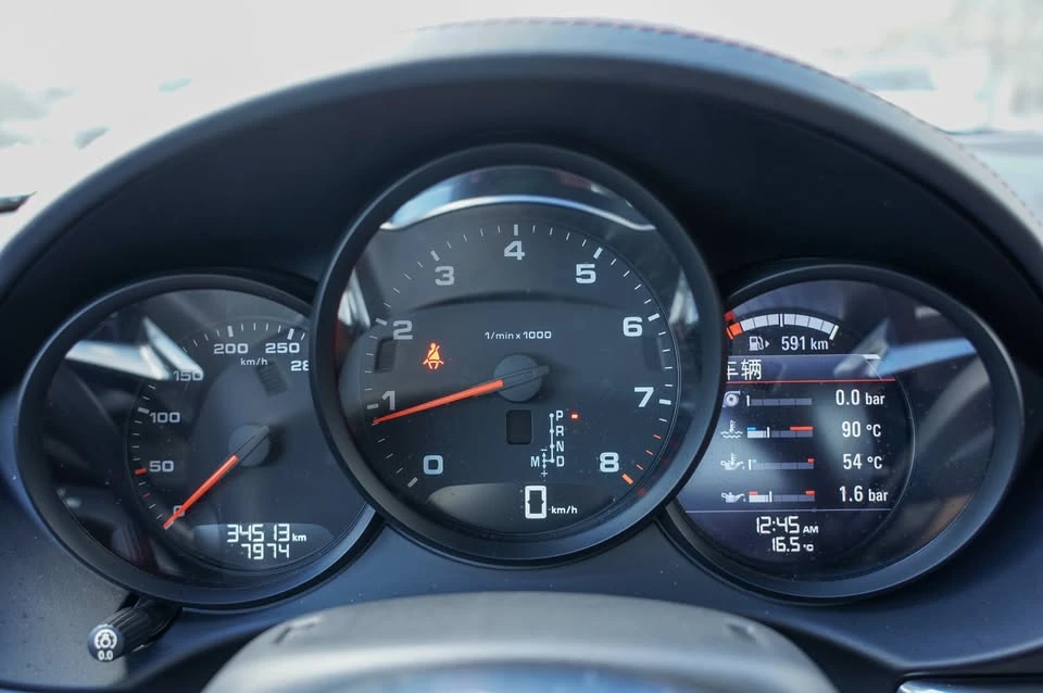 2019 Porsche 718 Boxster - Image 14 of 20