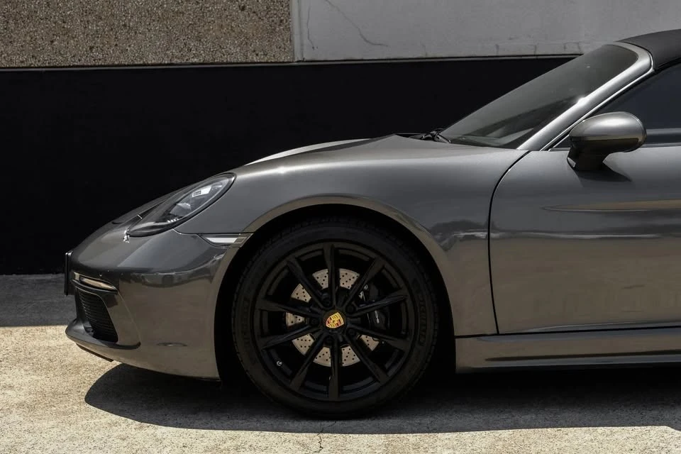 2019 Porsche 718 Boxster - Image 11 of 20