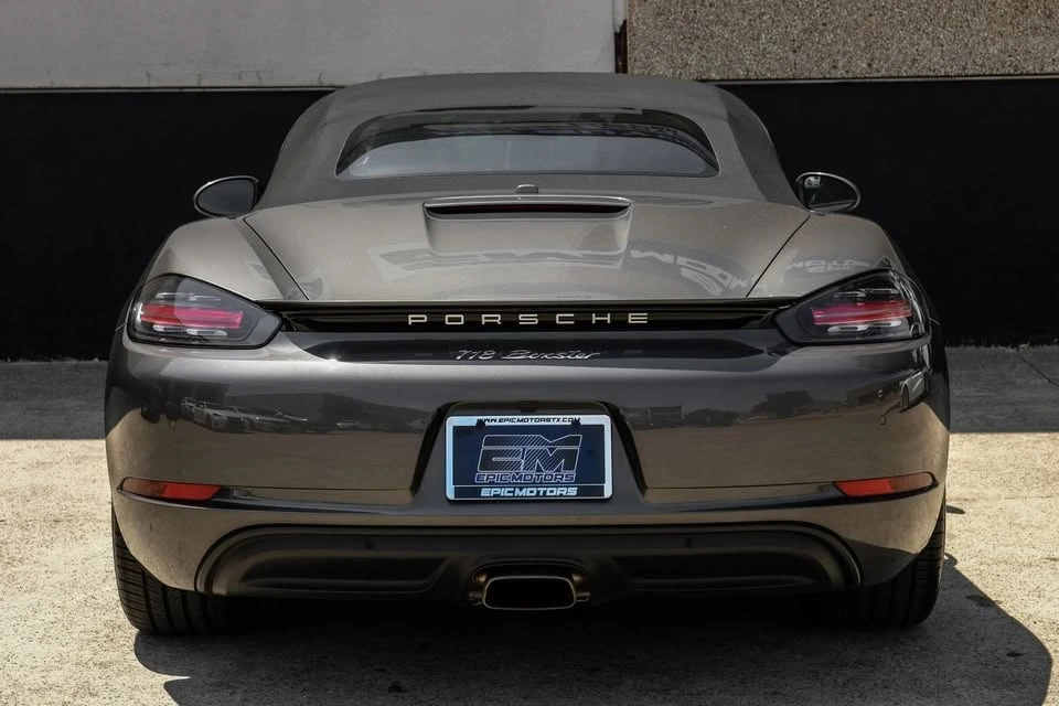 2019 Porsche 718 Boxster - Image 8 of 20