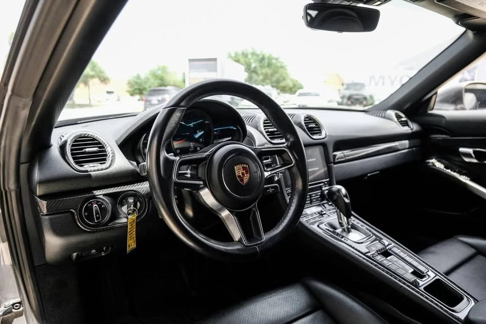 2019 Porsche 718 Boxster - Image 2 of 20