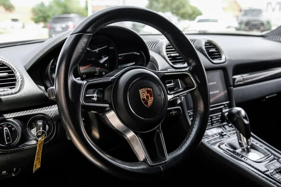 2019 Porsche 718 Boxster - Image 15 of 20
