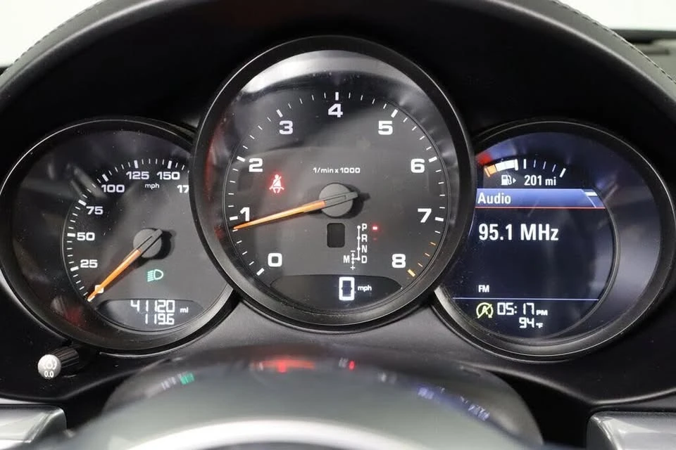 2019 Porsche 718 Boxster - Image 6 of 20