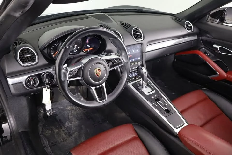 2019 Porsche 718 Boxster - Image 16 of 20