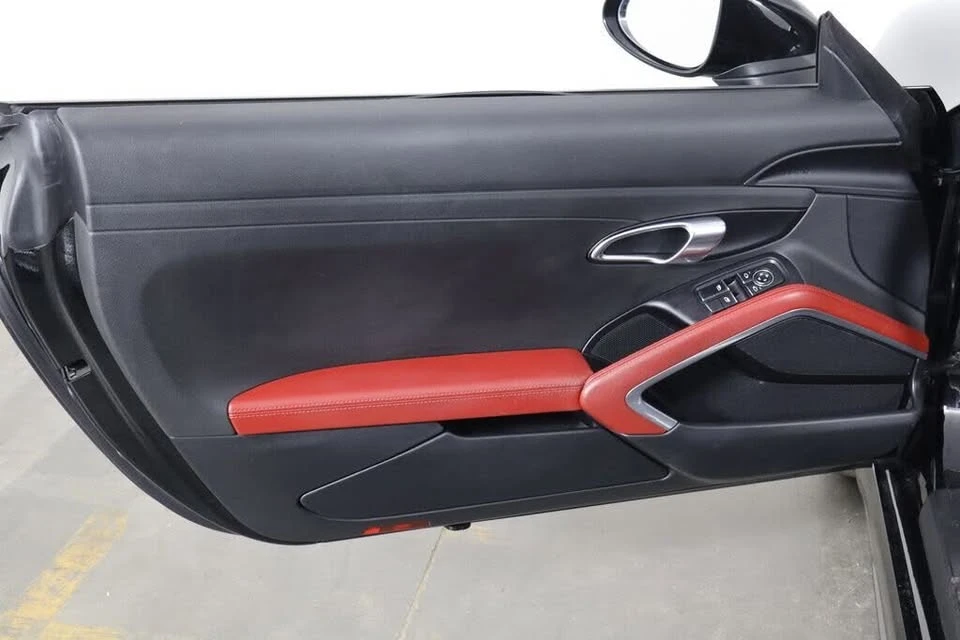 2019 Porsche 718 Boxster - Image 14 of 20