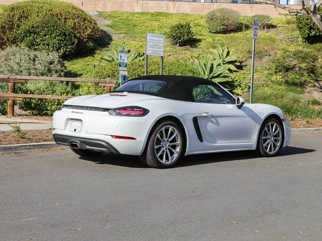 2019 Porsche 718 Boxster - Image 17 of 21