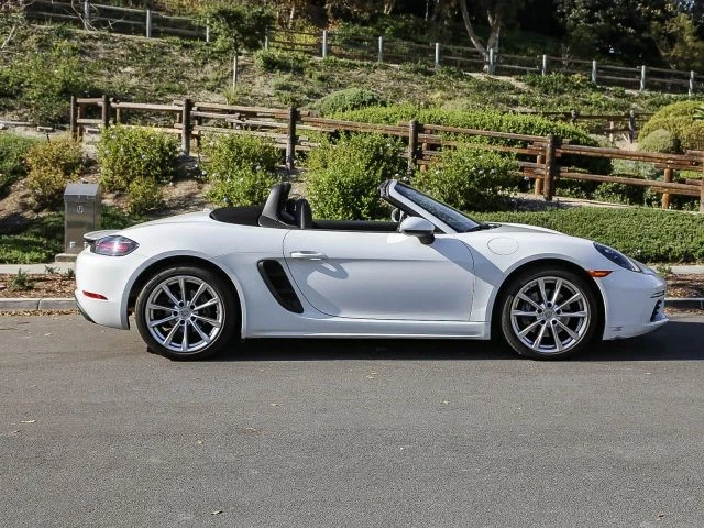 2019 Porsche 718 Boxster - Image 8 of 21
