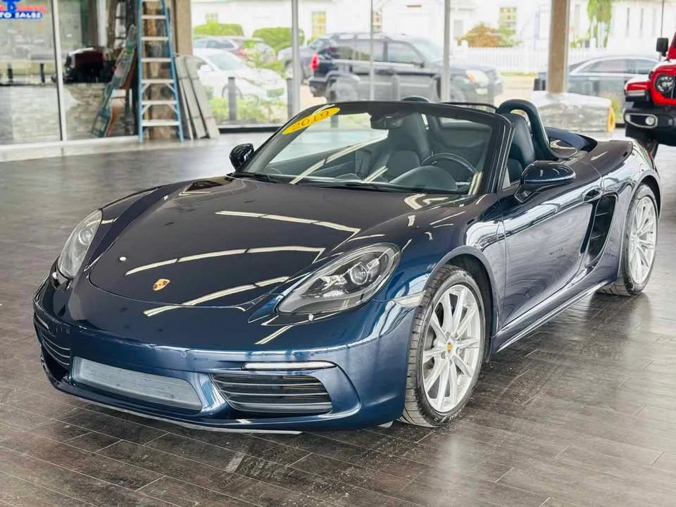 2019 Porsche 718 Boxster - Image 9 of 19