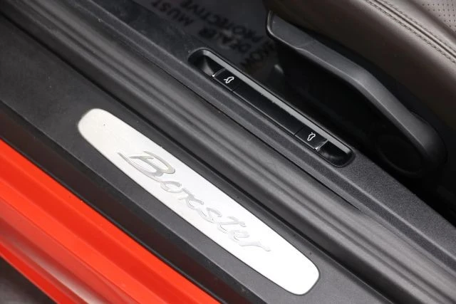 2019 Porsche 718 Boxster - Image 14 of 21