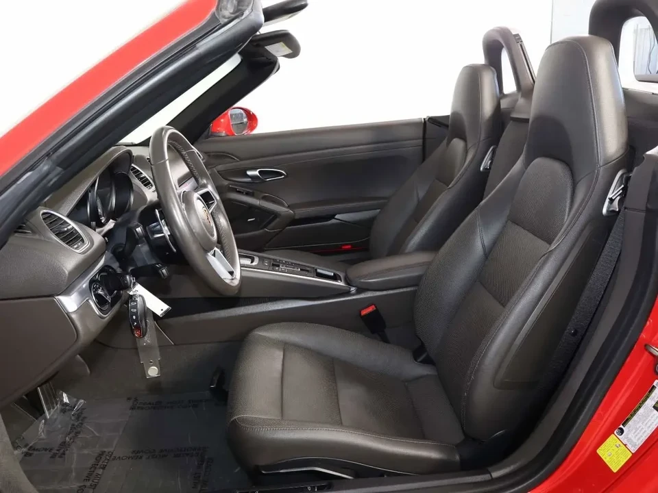 2019 Porsche 718 Boxster S - Image 5 of 6