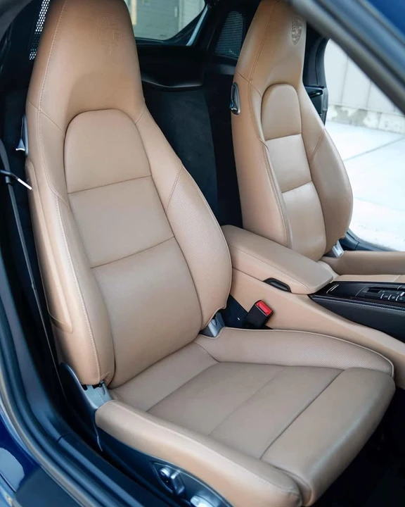 2019 Porsche 718 Boxster - Image 9 of 10