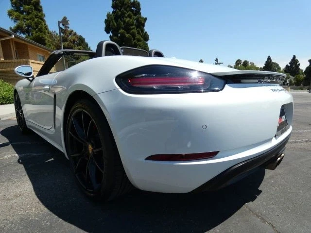 2019 Porsche 718 Boxster S - Image 12 of 21