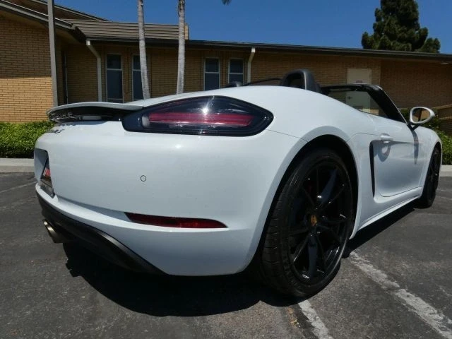 2019 Porsche 718 Boxster S - Image 8 of 21