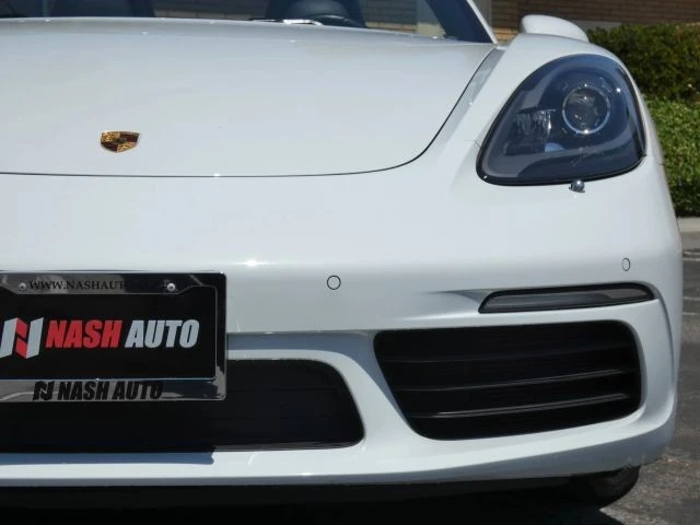 2019 Porsche 718 Boxster S - Image 16 of 21