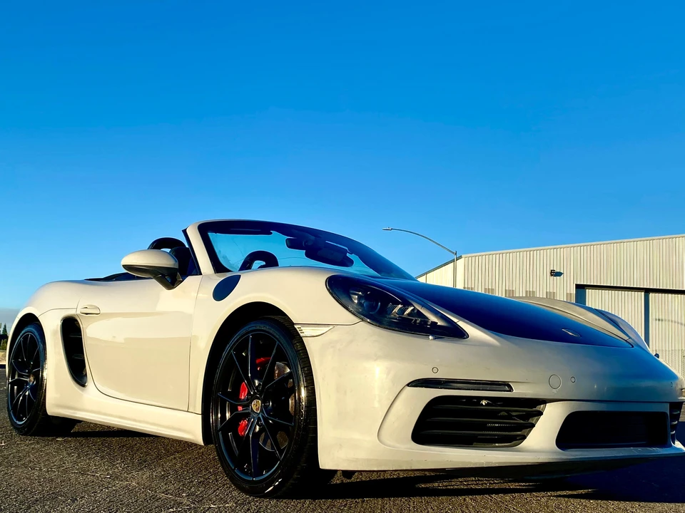 2019 Porsche 718 Boxster S - Image 15 of 31
