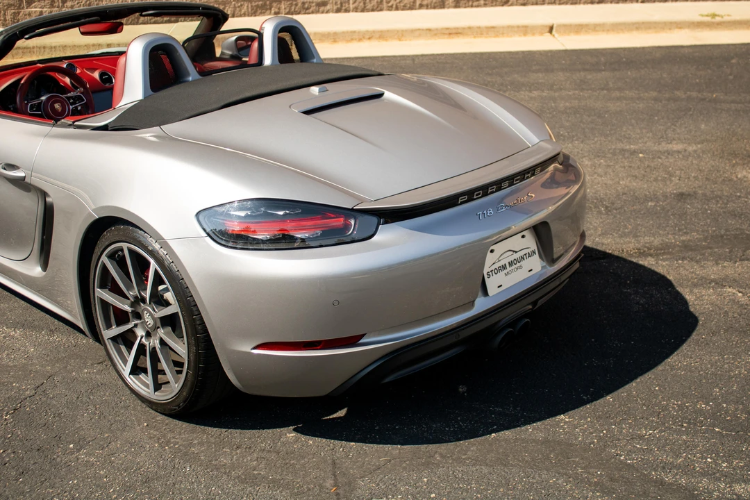 2019 Porsche 718 Boxster S - Image 28 of 31