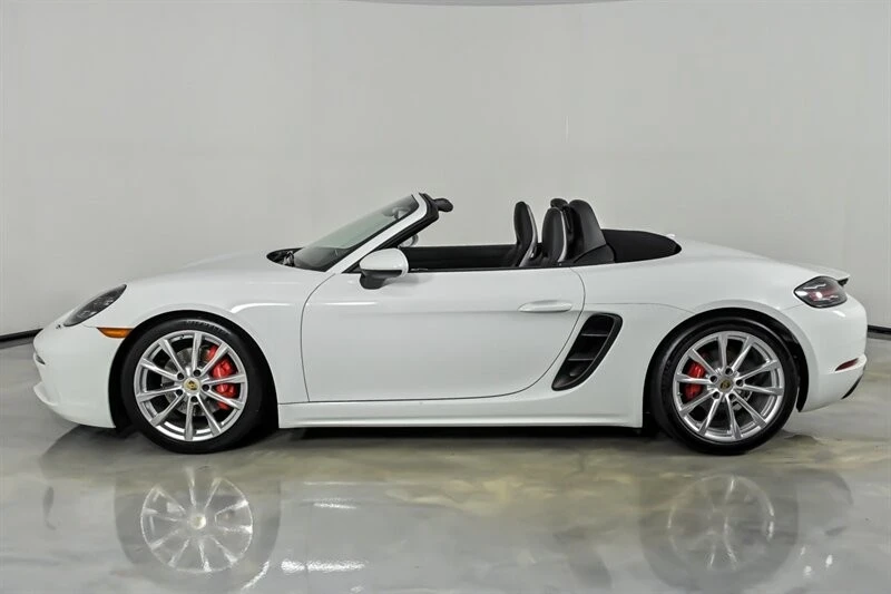 2019 Porsche 718 Boxster S - Image 7 of 31