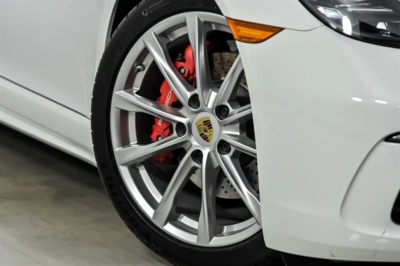 2019 Porsche 718 Boxster S - Image 4 of 31