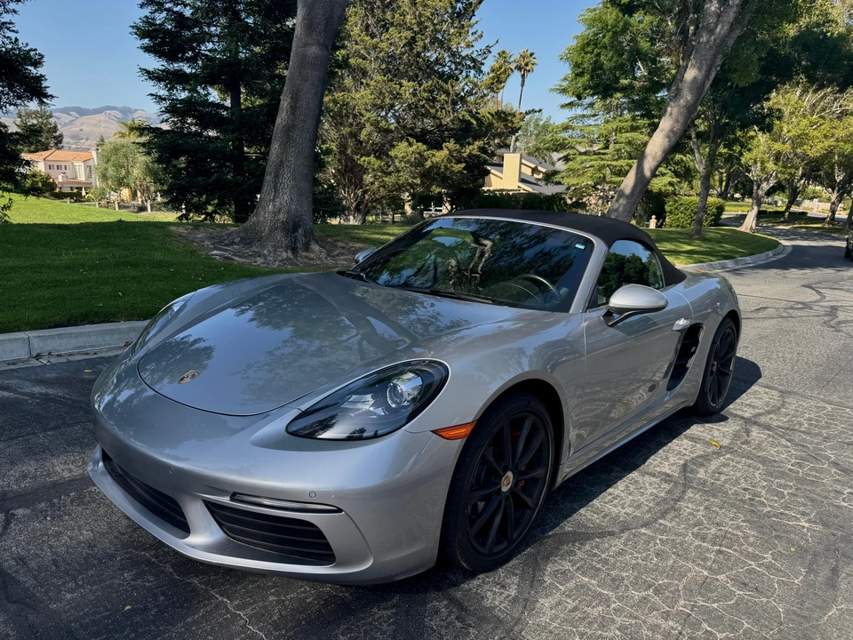 2019 Porsche 718 Boxster S - Image 14 of 31