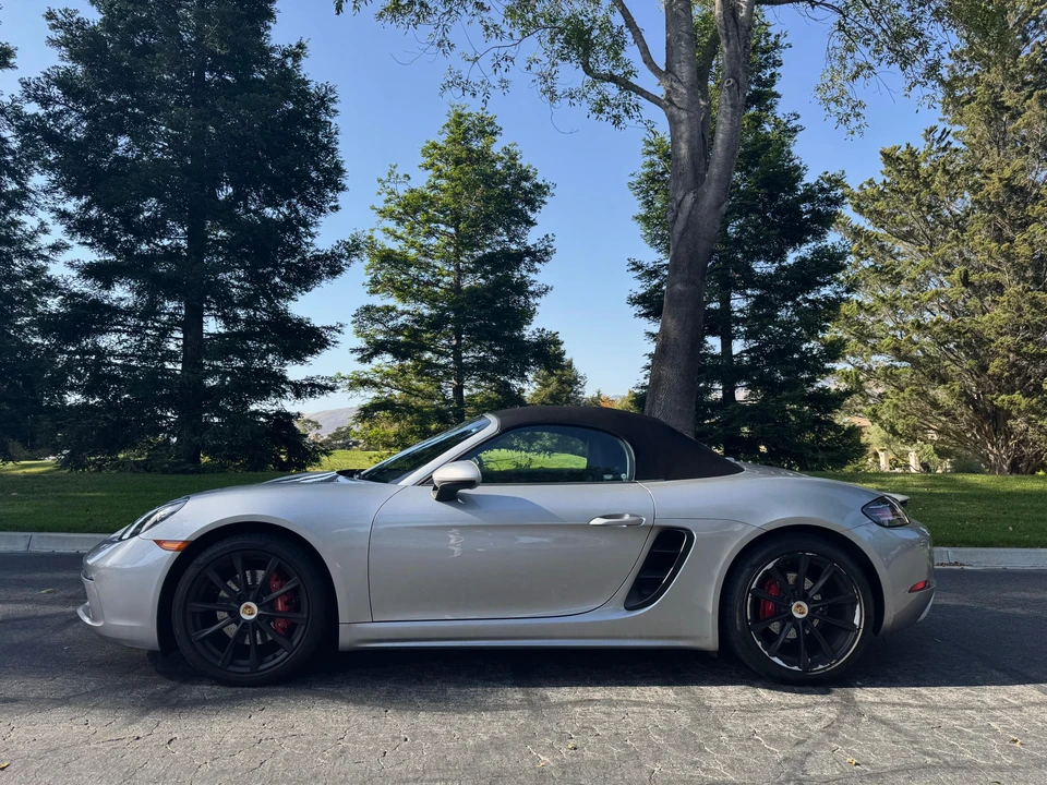 2019 Porsche 718 Boxster S - Image 15 of 31