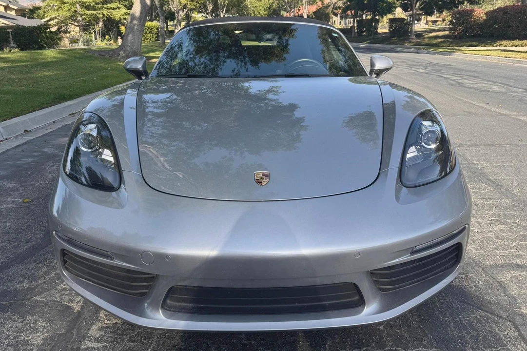 2019 Porsche 718 Boxster S - Image 2 of 31