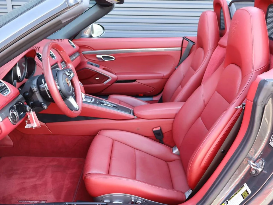 2019 Porsche 718 Boxster S - Image 5 of 5