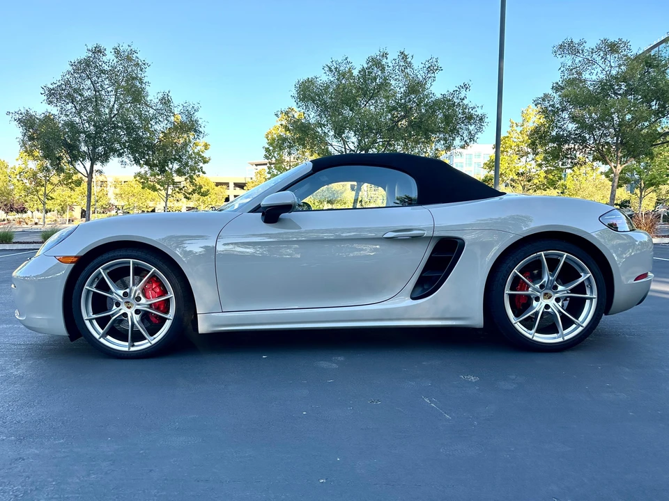 2019 Porsche 718 Boxster S - Image 23 of 31