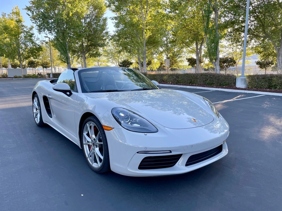 2019 Porsche 718 Boxster S - Image 18 of 31