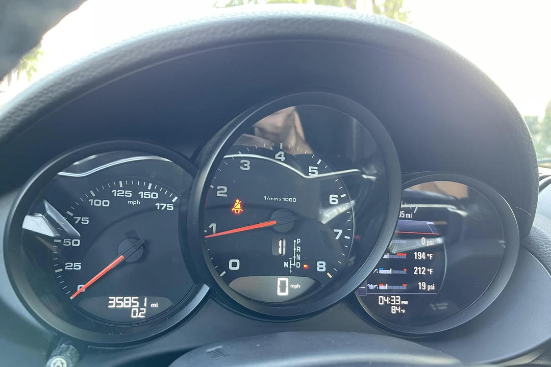 2019 Porsche 718 Boxster - Image 30 of 31