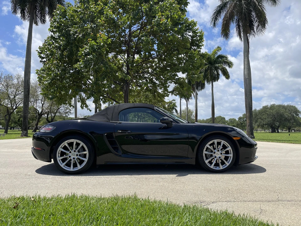 2019 Porsche 718 Boxster - Image 11 of 31
