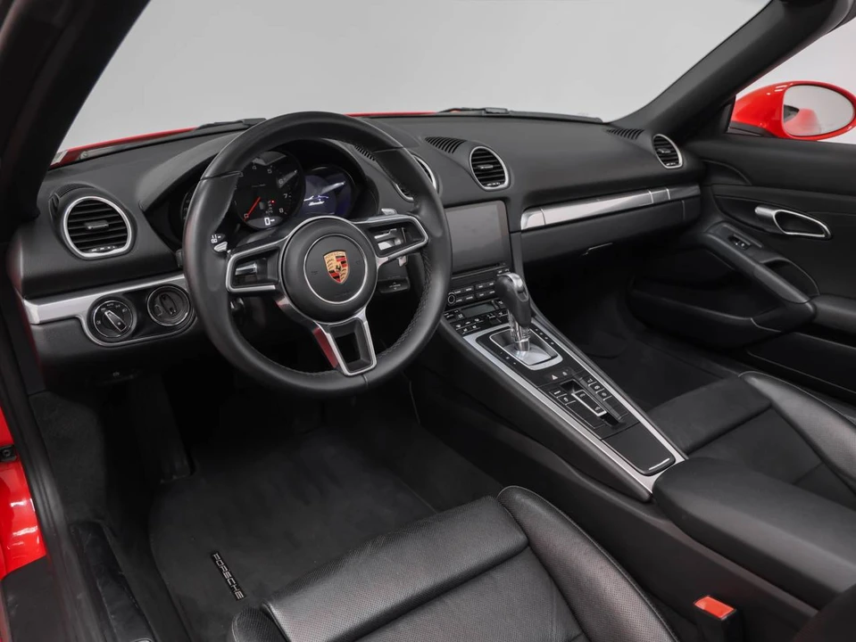 2019 Porsche 718 Boxster - Image 4 of 5